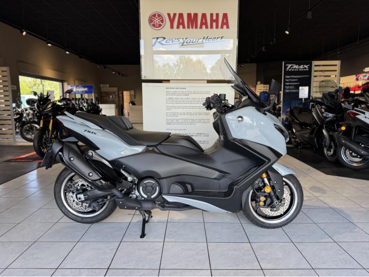 YAMAHA XP T-MAX 560 TECH MAX
